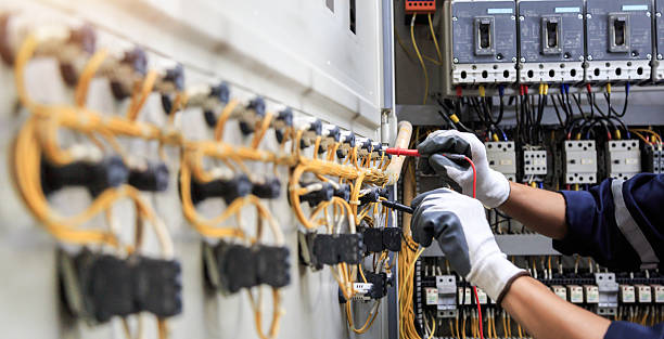 Professional Electrician technician working in Manteo, NC